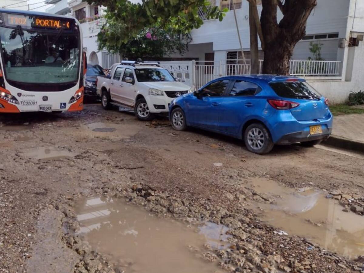 Transcaribe destruyó nuestra calle: vecinos de Crespo en Cartagena