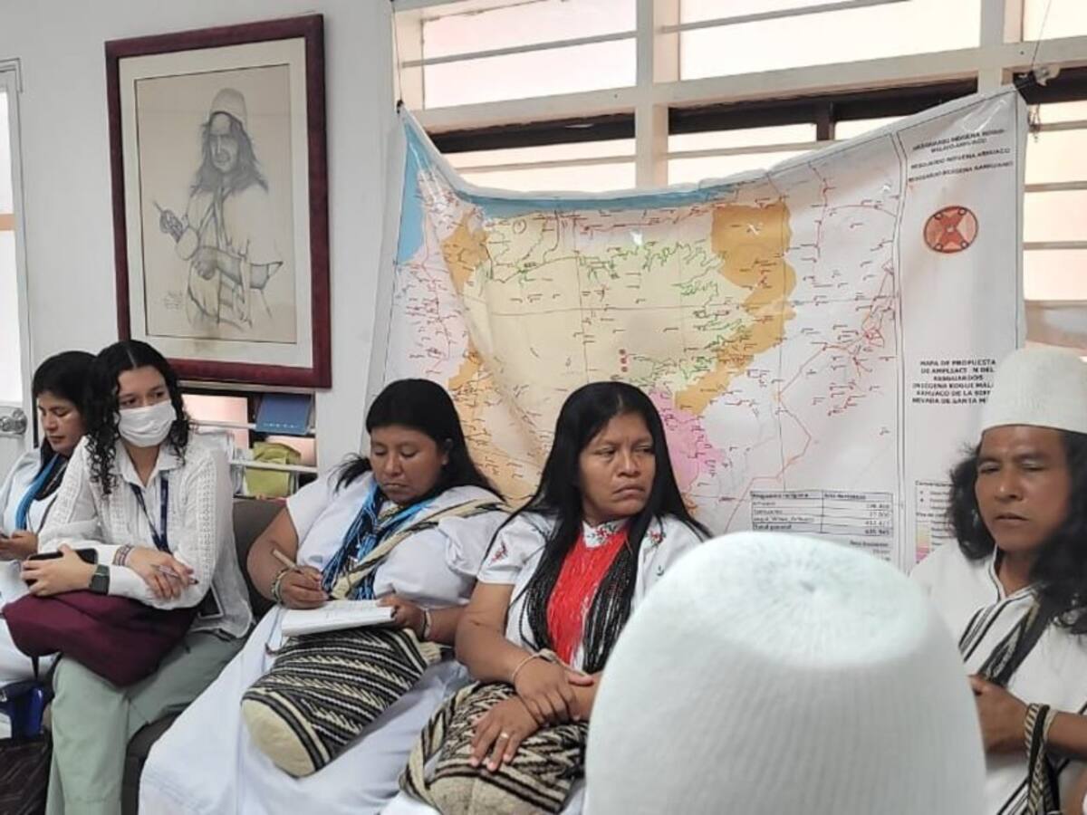 Defensoría del Pueblo pide mayor seguridad para indígenas amenazados en la Sierra Nevada