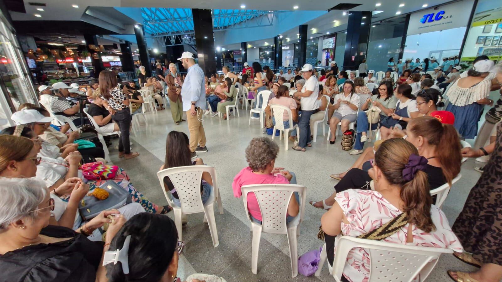 Clubes de Tejedoras - Caracol Radio
