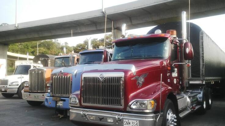 Transportadores colombianos sufrirían amenazas en Ecuador por transitar en vías fronterizas