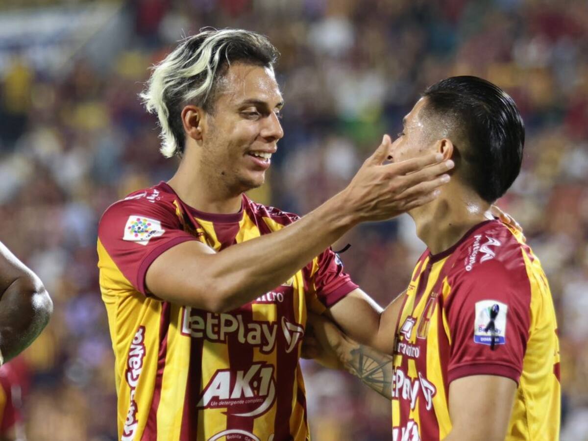 Deportes Tolima vence con autoridad al Envigado en el debut de David González