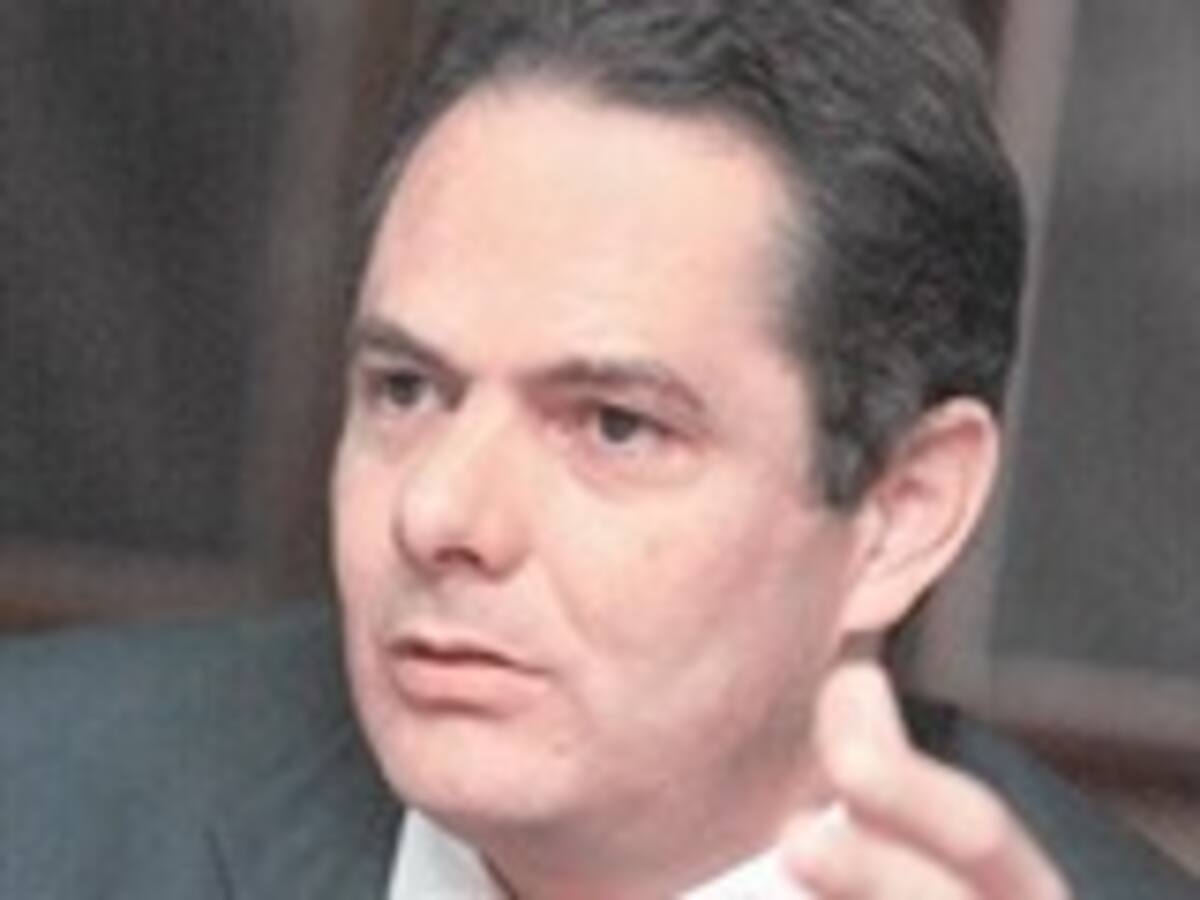 Propondré que se retire el proyecto que busca que el presidente elija Fiscal: Vargas Lleras