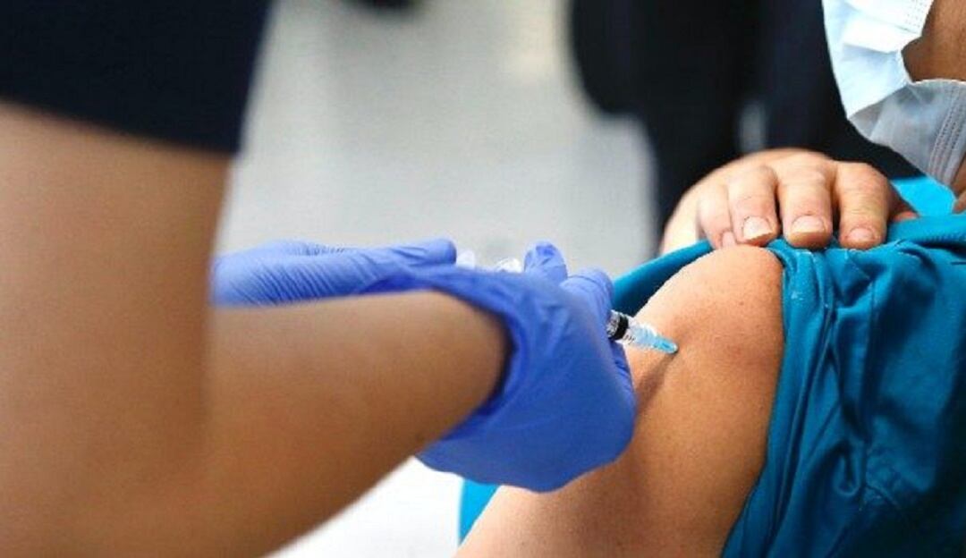 Vacunación contra COVID-19