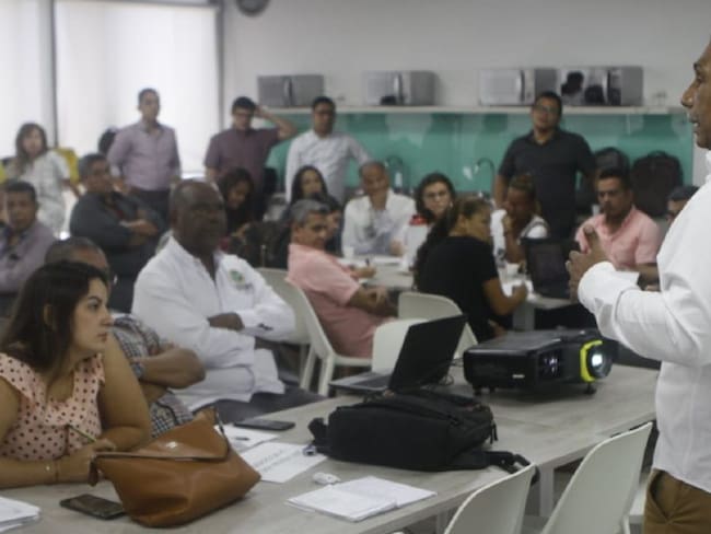 Realizan Mesa de Transparencia en el plan de desarrollo de Cartagena