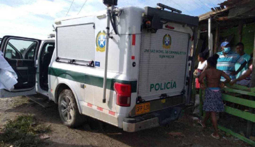 Dos sujetos que se movilizaban en una motocicleta dispararon contra un grupo de personas que departía en el sector La Arrocera