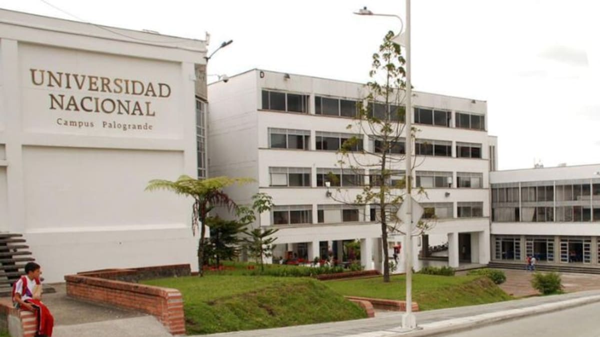 Estudiantes de la Nacional en Manizales empezaron a devolver los bloques de la sede