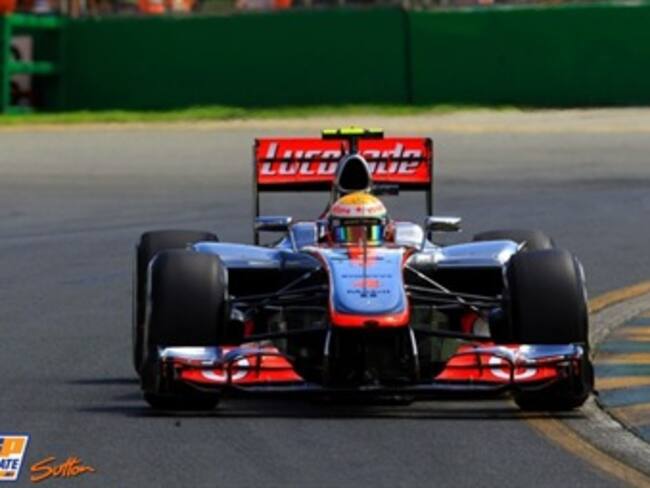 Lewis Hamilton logró la &#039;pole&#039; para GP de Malasia