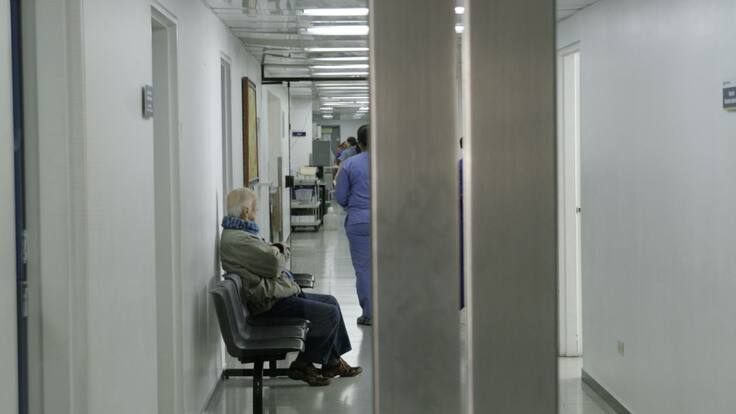 Gobierno estudia cierre de algunas EPS