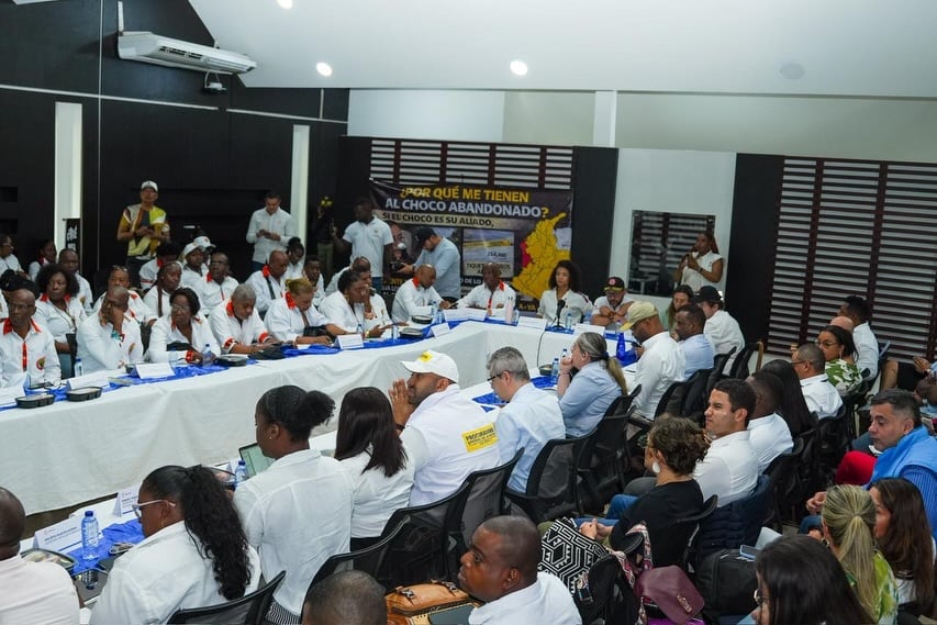 Reunión autoriades y Comité Cívico del Chocó- foto gobernación