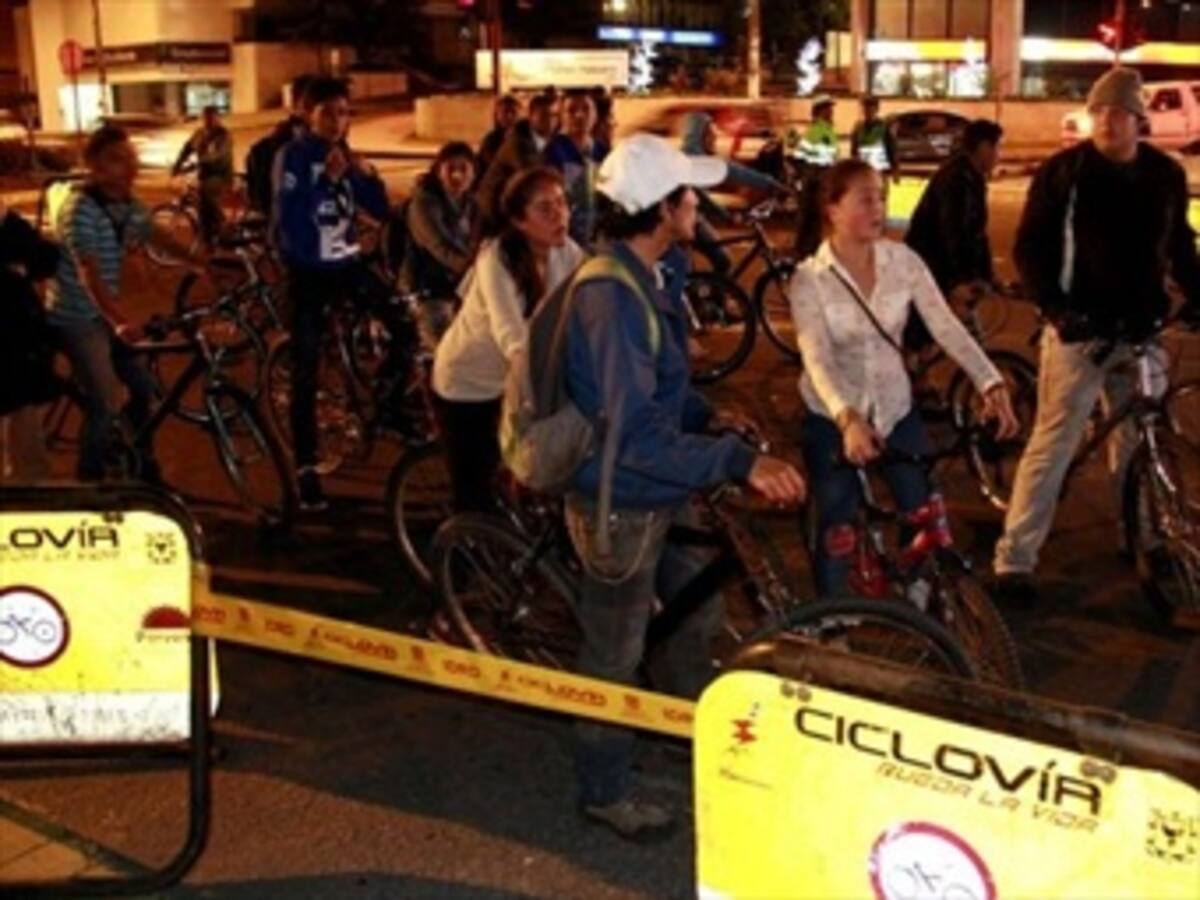 Estos son los cierres viales por la Ciclovía Nocturna en Bogotá