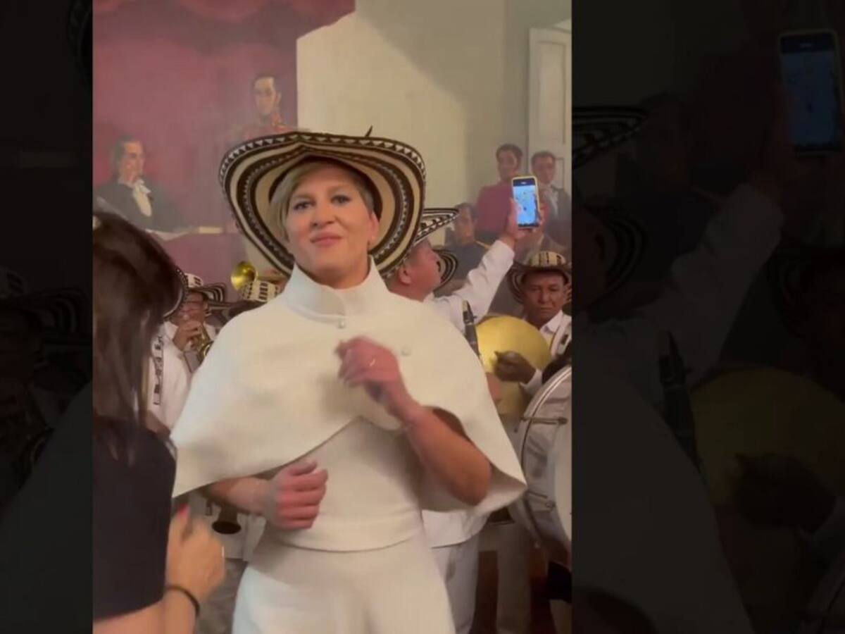 "La primera bailarina": le dicen a Verónica Alcocer por "pasos prohibidos"
