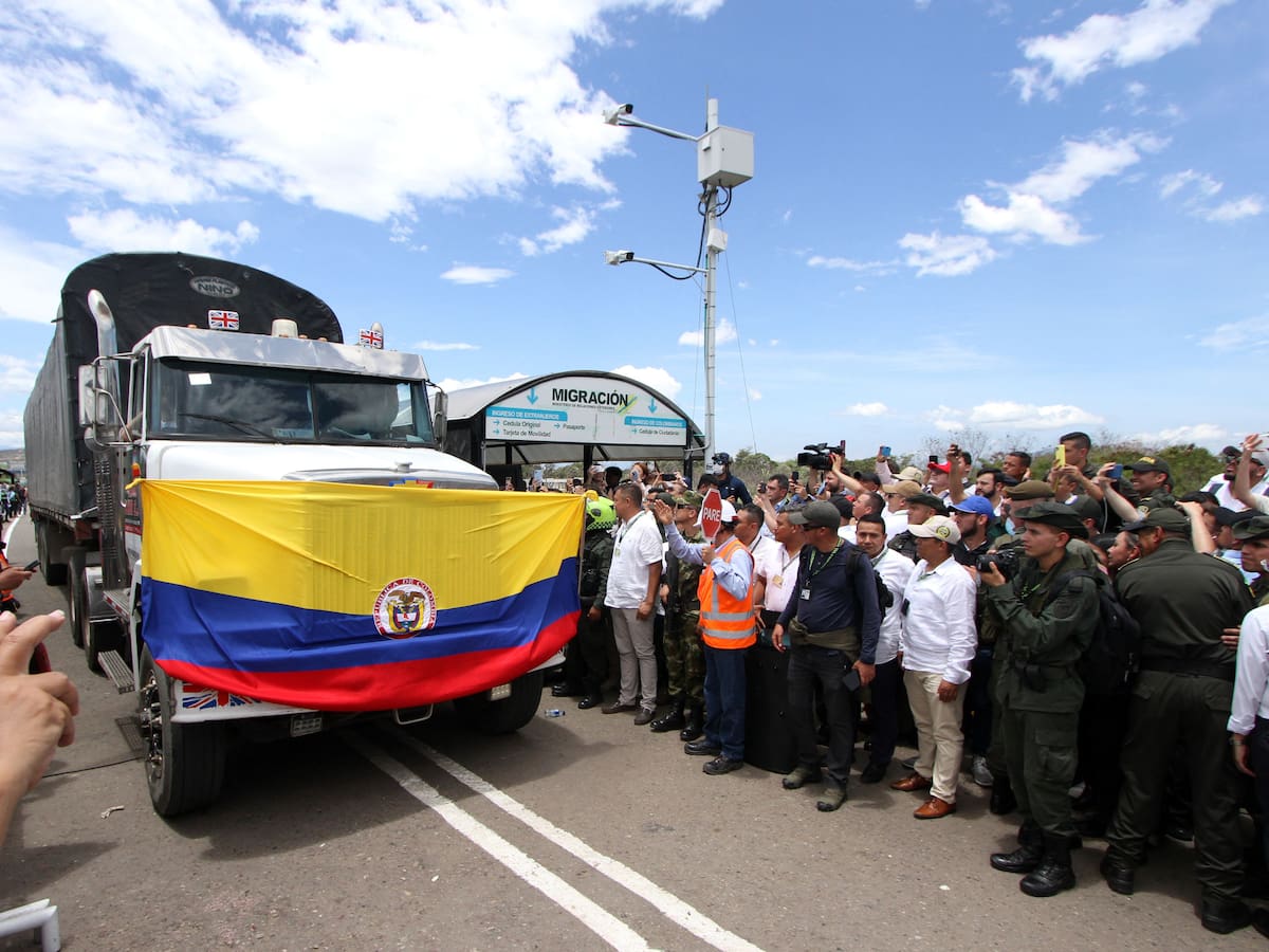 Mercancía de Colombia quedó varada en el Táchira