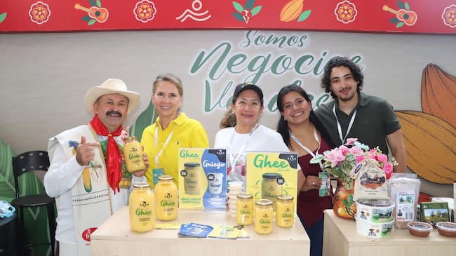 La oferta también incluye iniciativas cafeteras que emplean abonos orgánicos. Foto CAM.