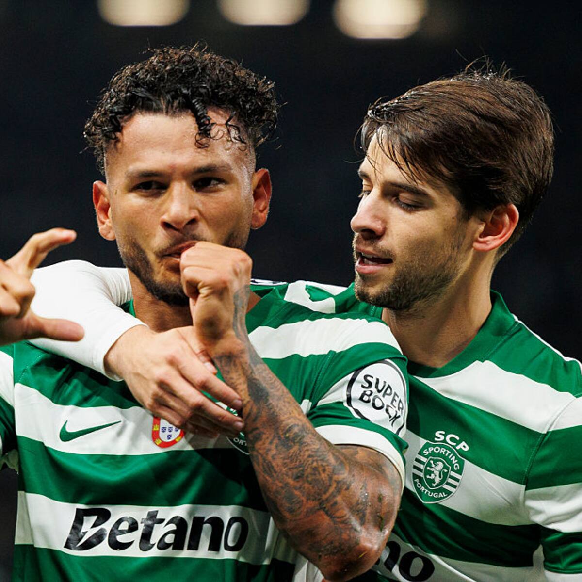 Así reaccionó la prensa en Europa al doblete del colombiano Luis Suárez contra PSG en Champions