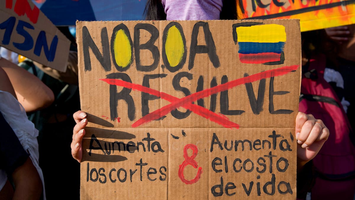 Indígenas de Ecuador convocan paro nacional por aumento en el precio del diésel