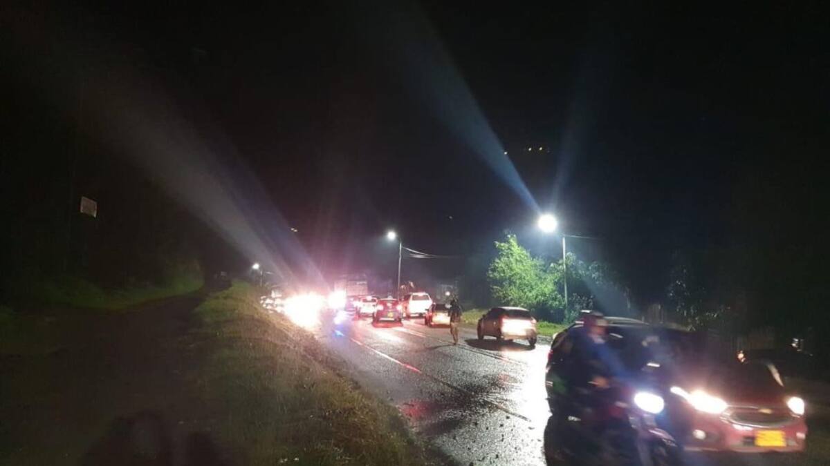Habilitados los dos carriles en la zona del derrumbe en la vía Panamericana