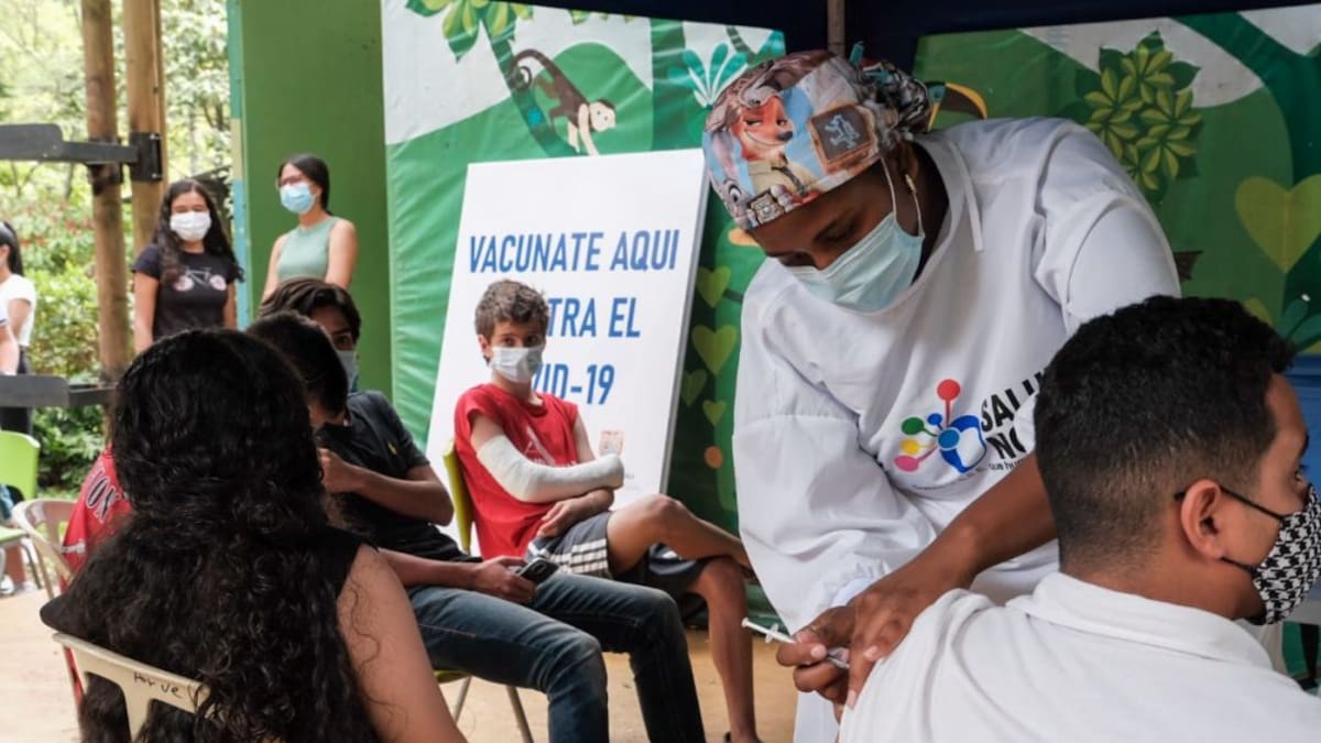 Buena respuesta de los mayores de 15 años a la vacunación contra el COVID