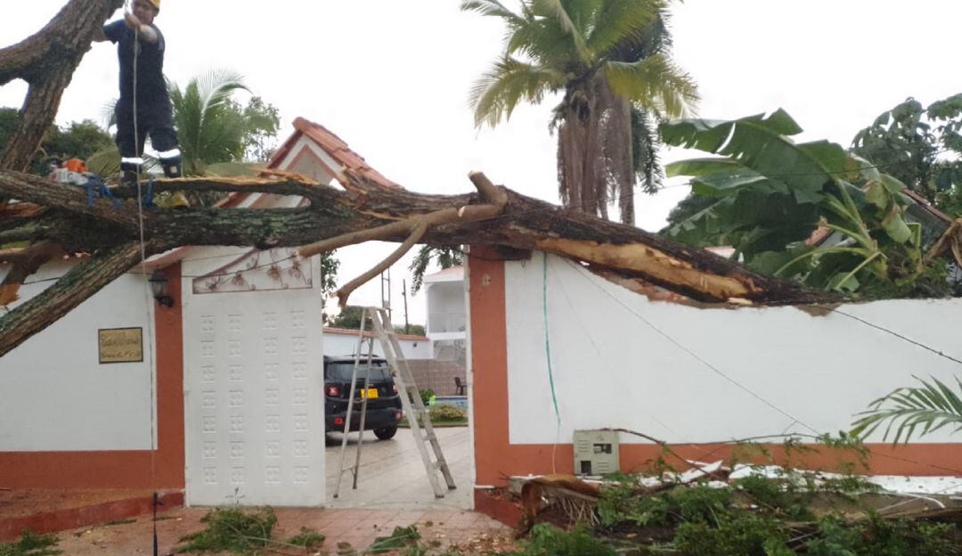 Fuertes lluvias Carmen de Apicalá