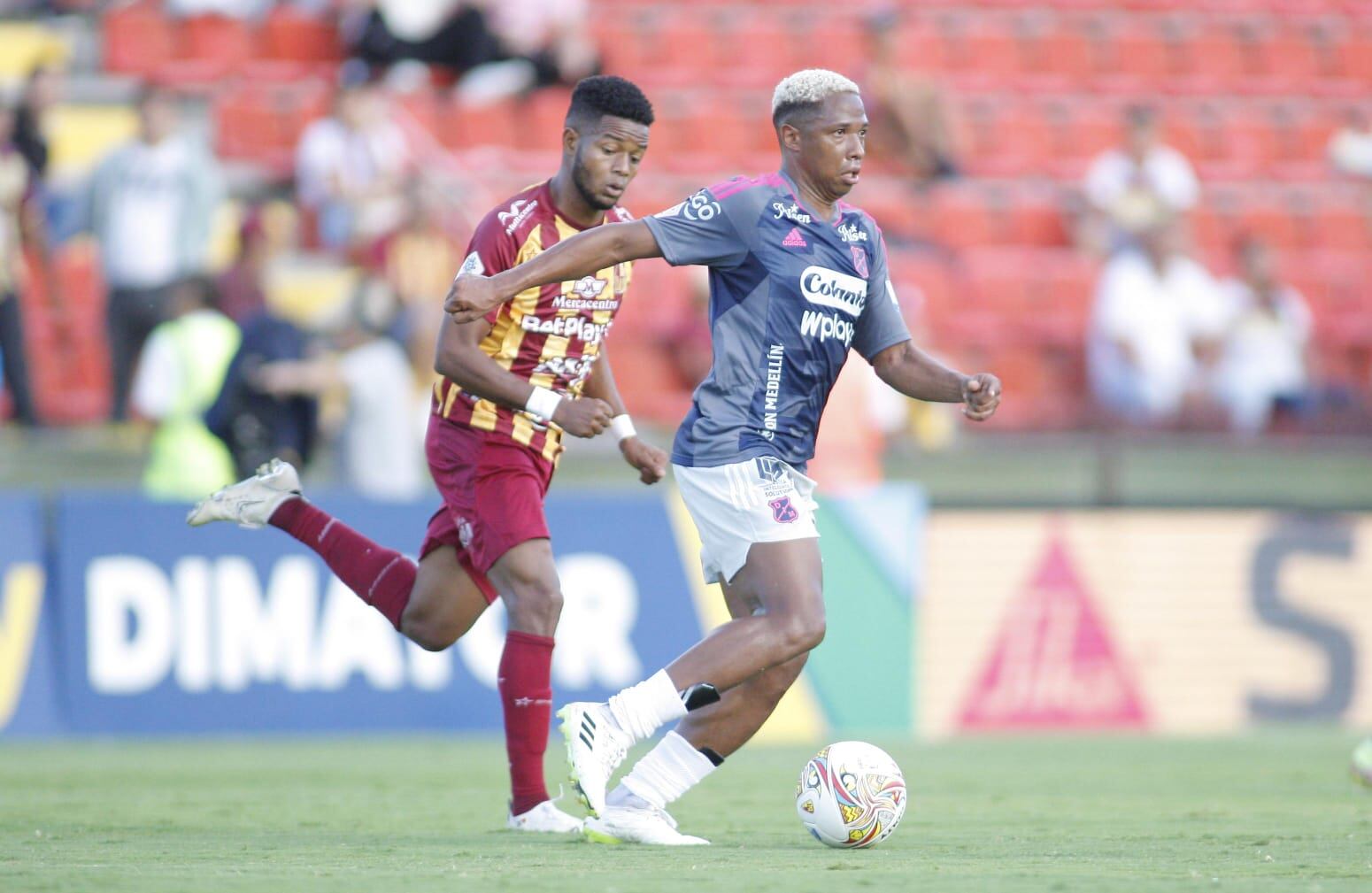 Duelo entre Tolima y Medellín por Liga / Colprensa