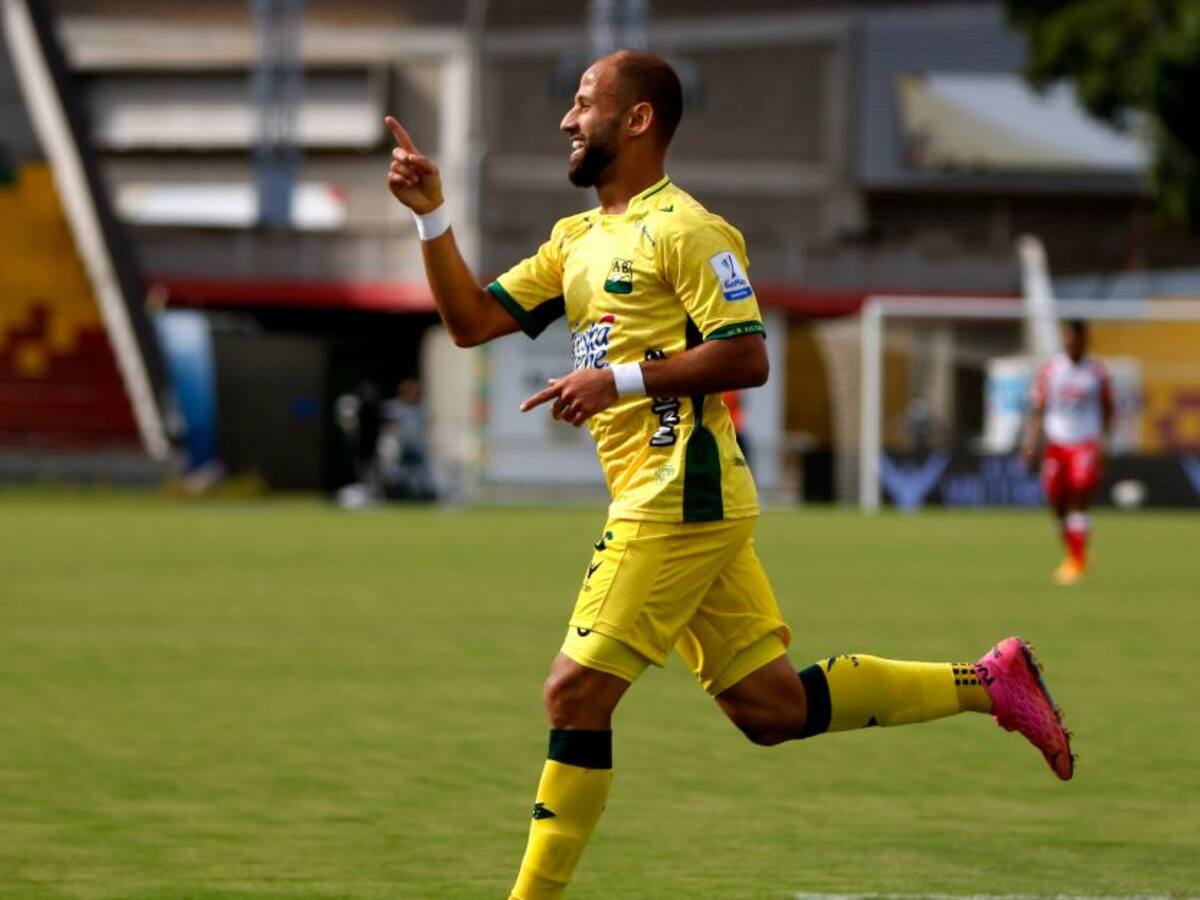 Bucaramanga con la 'ley del ex' siguió hundiendo a Santa Fe