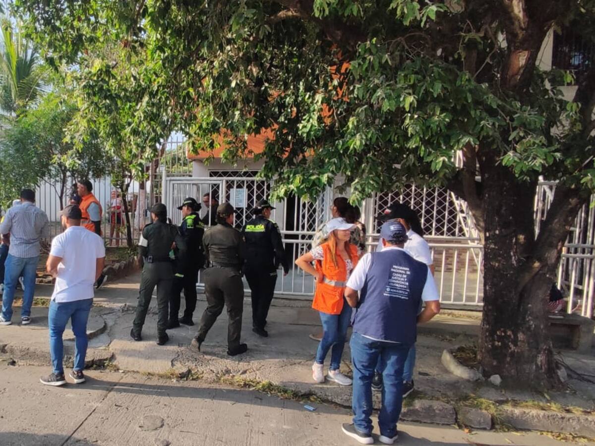 Desmontaron talanqueras en el barrio El Country de Cartagena