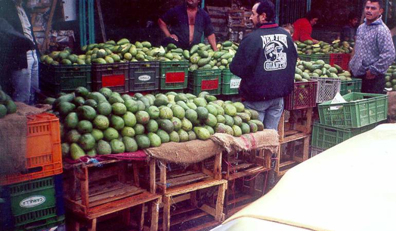 Puestos en Plazas de Mercado 