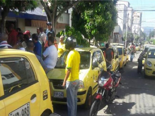 Gremio de taxistas lanzó un S.O.S. para que los ayuden