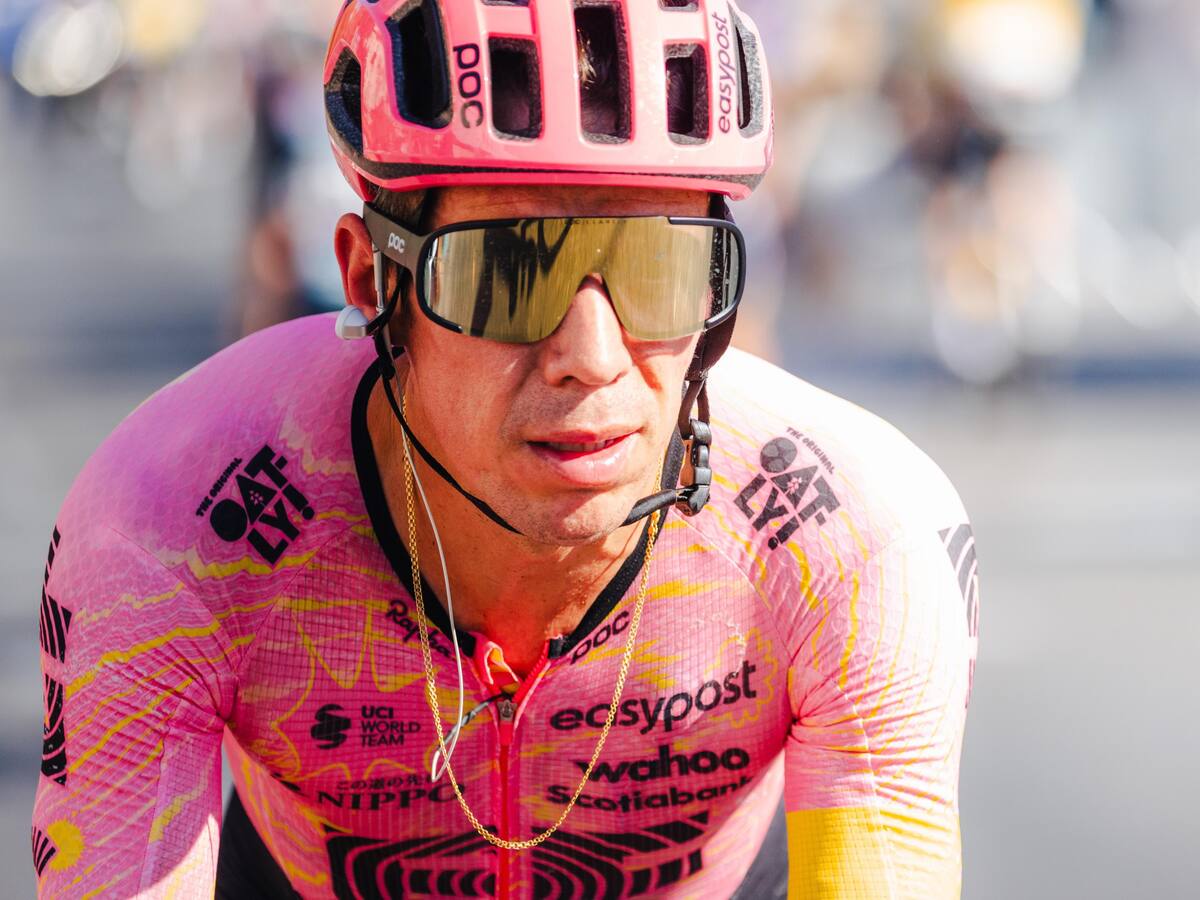 Rigoberto Urán abandonó la Vuelta a España en la sexta etapa por una fuerte caída
