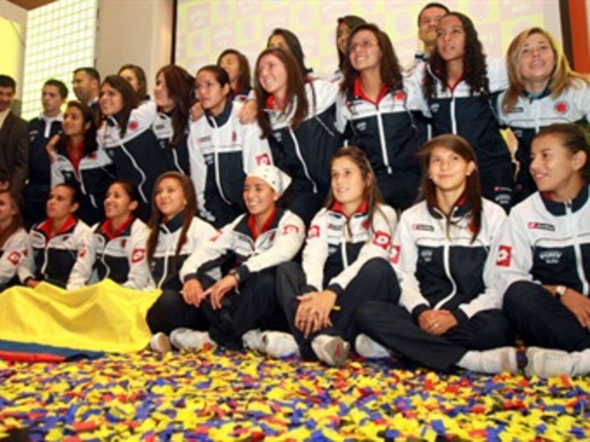 Gran recibimiento a la Selección femenina de Fútbol sub-20