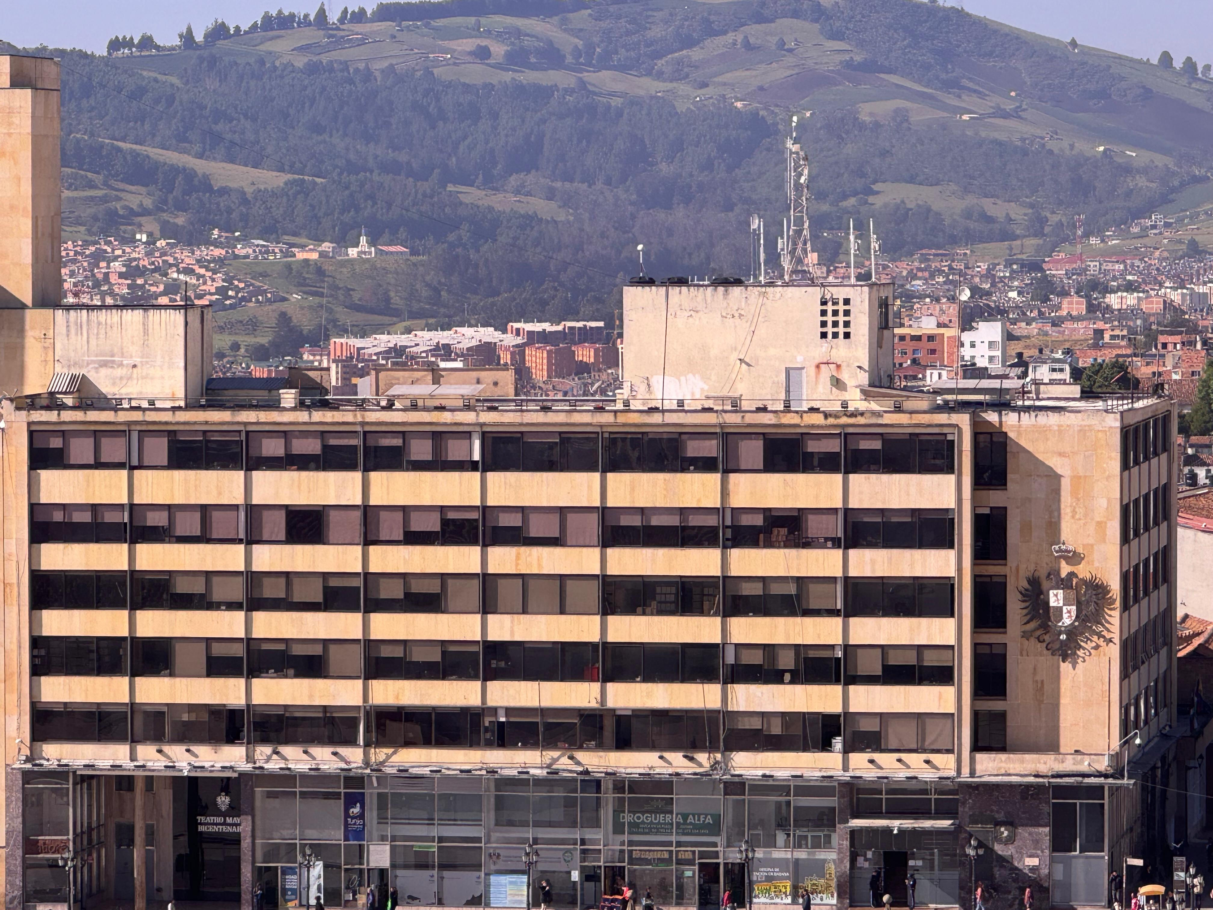 El programa Reacciona, que ya acompaña a más de 230 hombres, es una de las principales estrategias de prevención en Tunja.. Foto | Caracol Radio