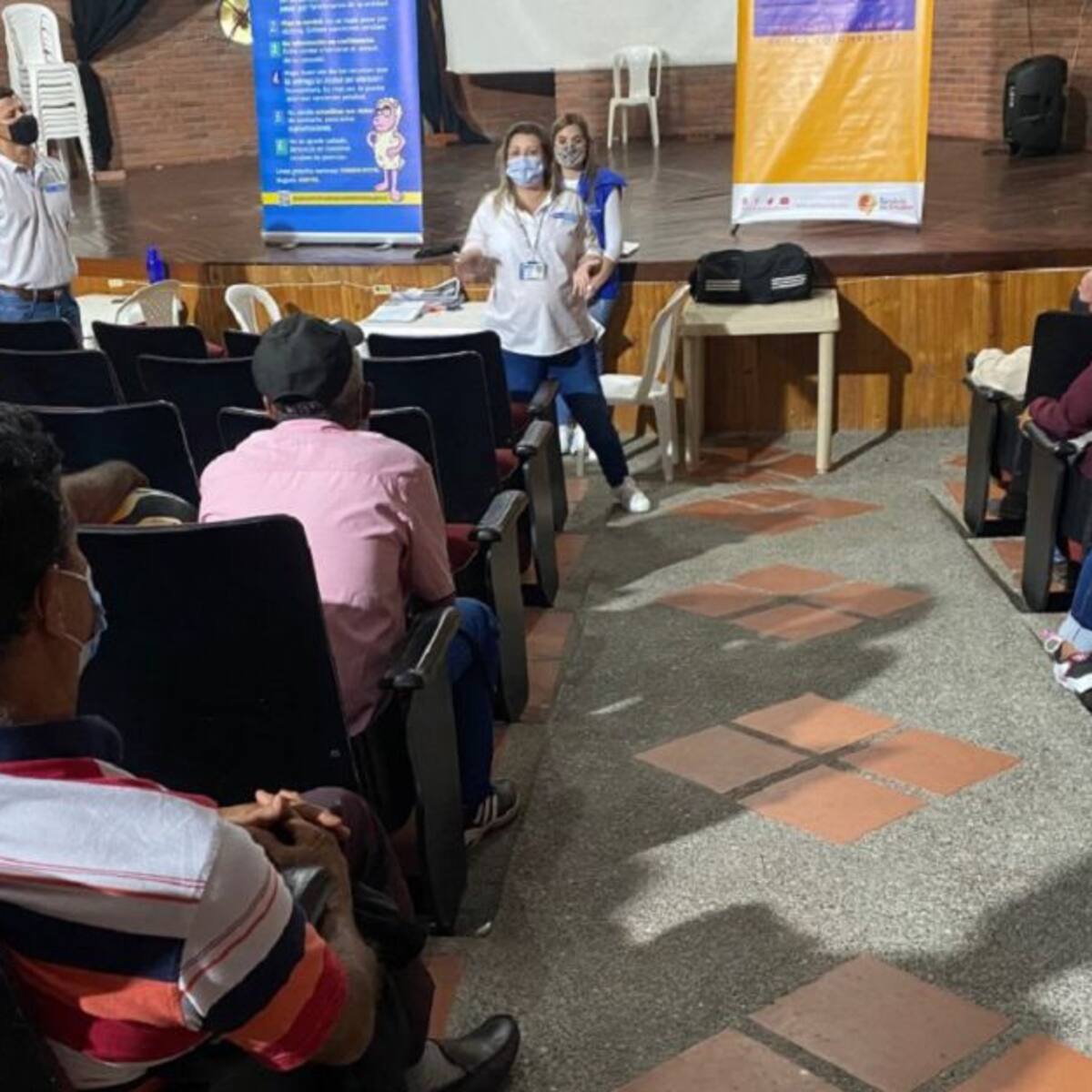 Entrega masiva de indemnizaciones a las víctimas en Caldas