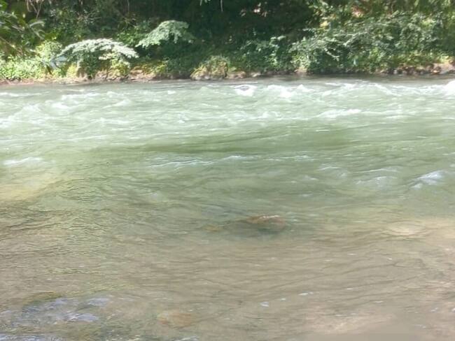 Además, se hacen llamados a la precaución y a respetar las indicaciones de seguridad al estar cerca de ríos o cuerpos de agua, especialmente durante la temporada de lluvias.
