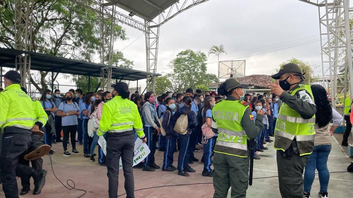 Proponen realizar observatorios para trabajar en la prevención de violencia en colegios
