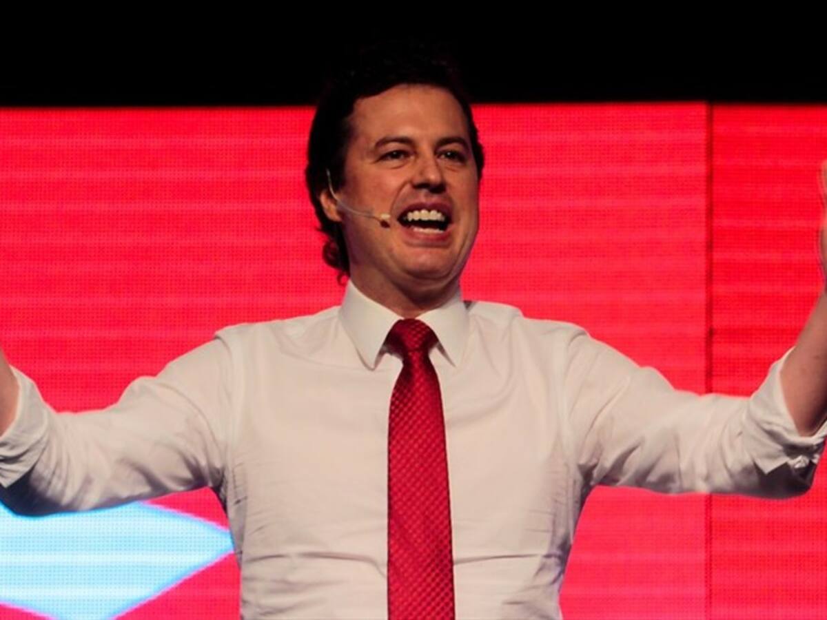 Votar por De la Calle es votar por Santos: Galán