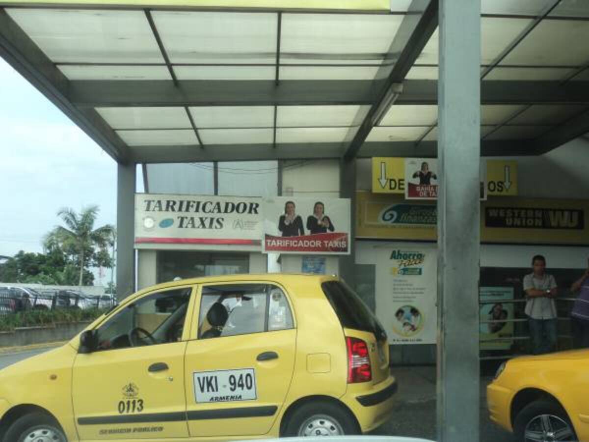 Taxistas en Armenia no protestaron pero si apoyan peticiones del gremio