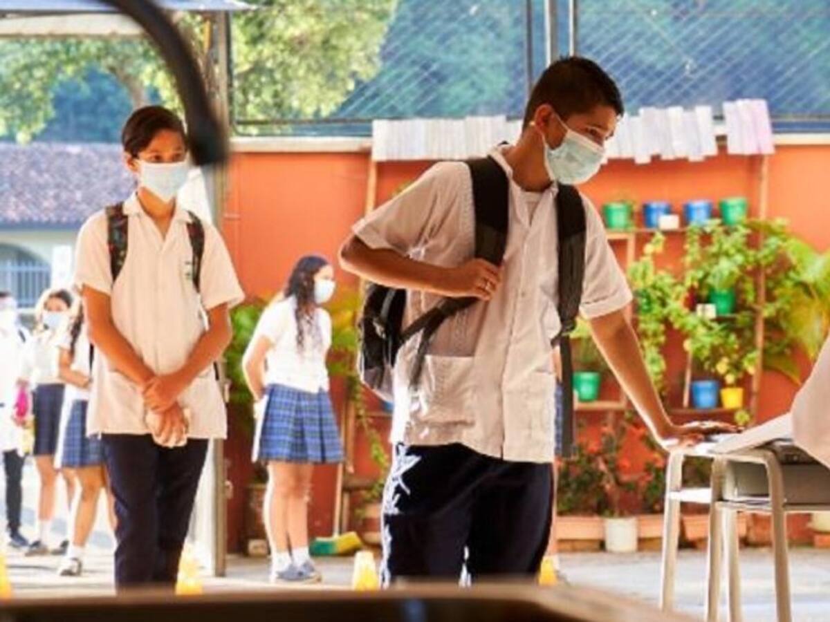 Hoy inician clases presenciales en colegios oficiales de Bucaramanga