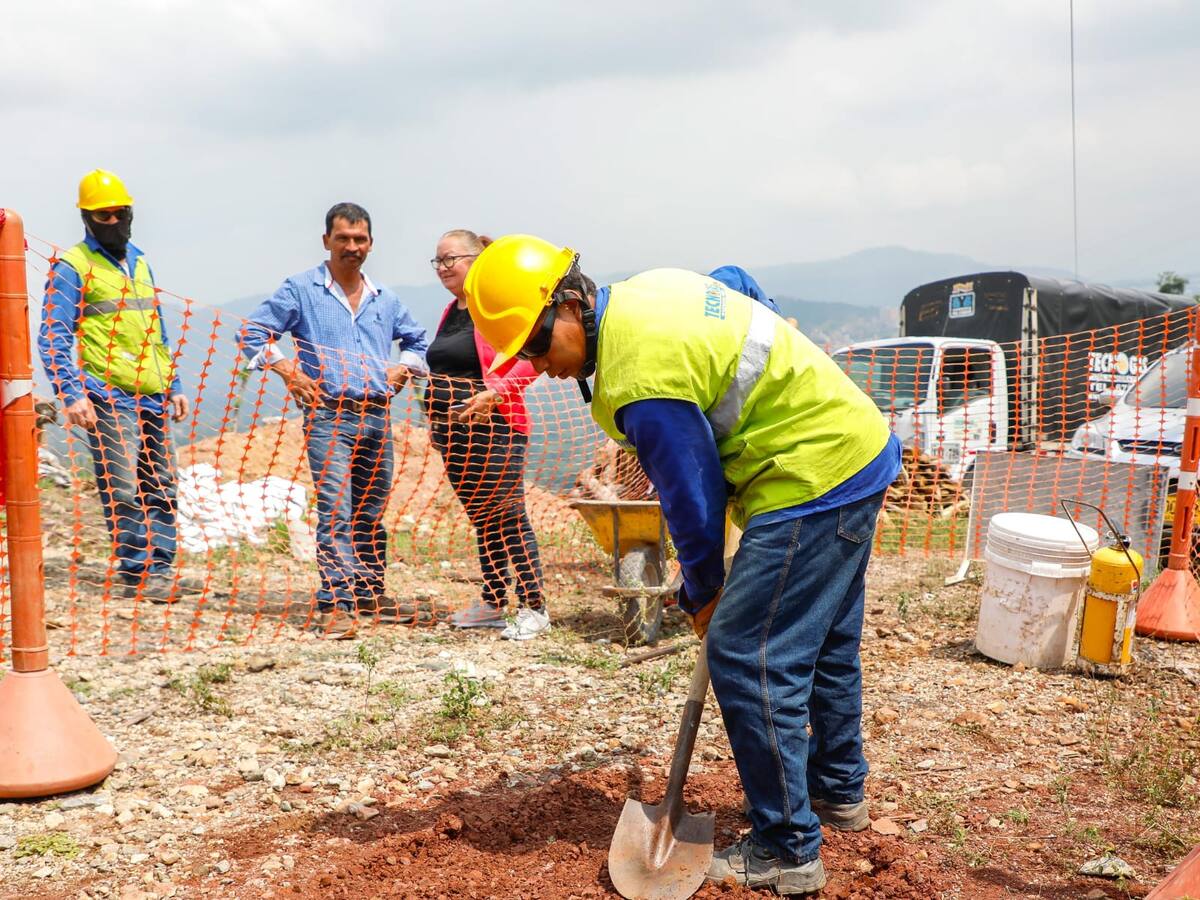 Inició proyecto para llevar el servicio de gas domiciliario a veredas en Piedecuesta