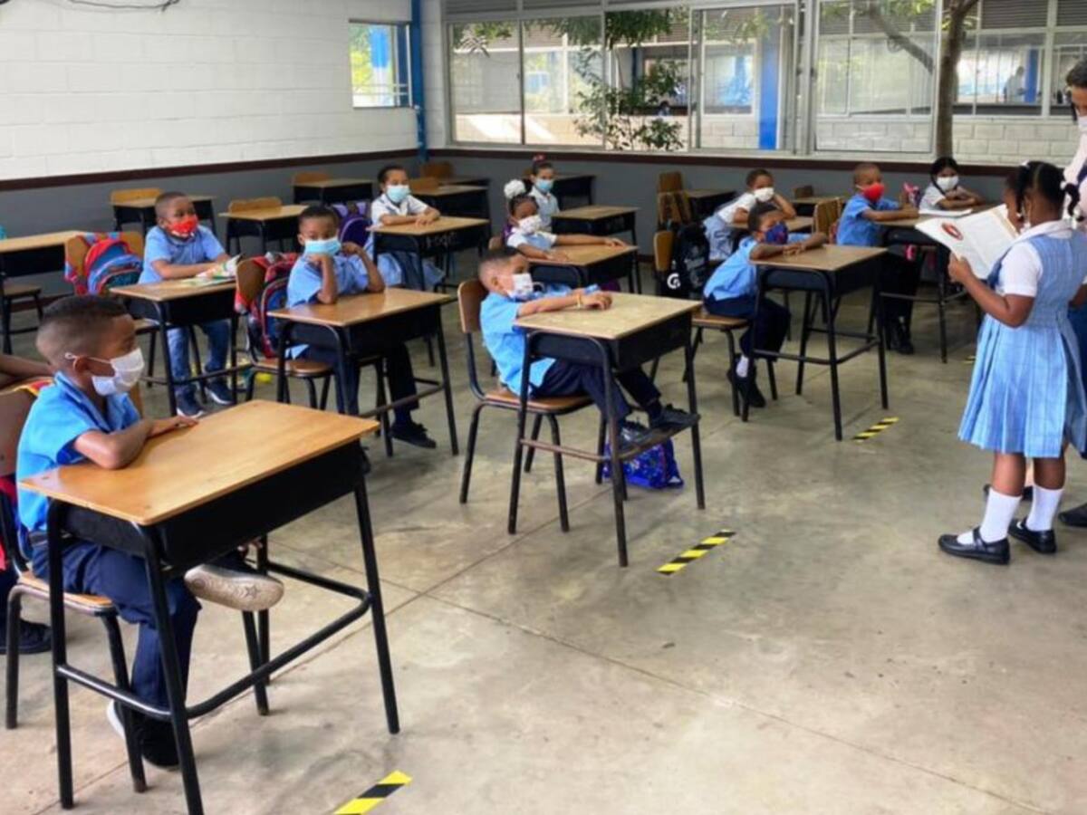 Regreso a clases en Cartagena con presencialidad, alternancia y remota