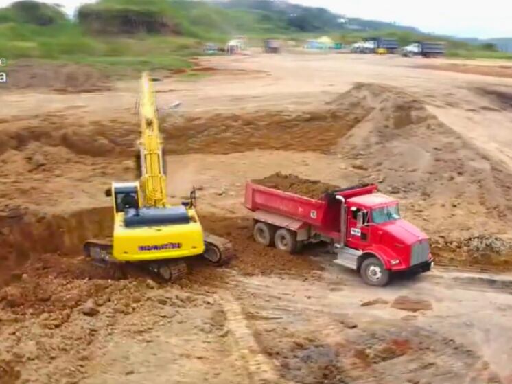 Imágenes del terraplén donde quedará Aerocafé en Caldas