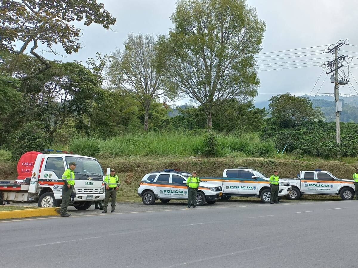 Más de 30 comparendos impartidos en vías del Quindío durante el puente festivo