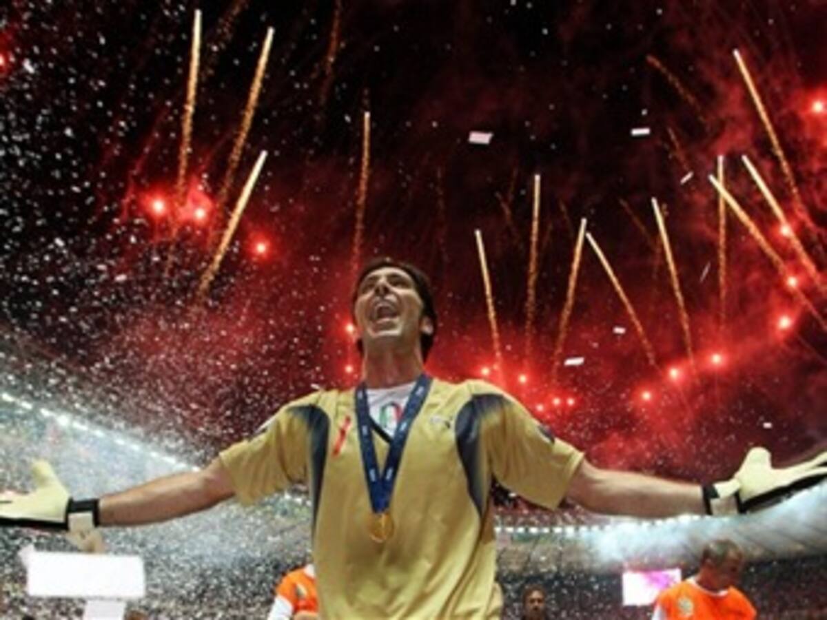 Buffon mejor portero del mundo del siglo XXI