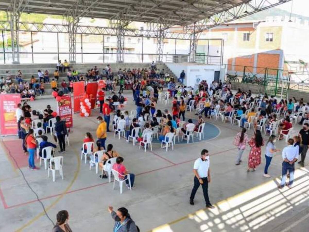 Más de 1.300 gironeses no han cobrado el último pago de Familias en Acción