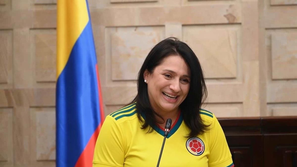 Paola Holguín renunció al Centro Democrático tras manifestar diferencias con el partido