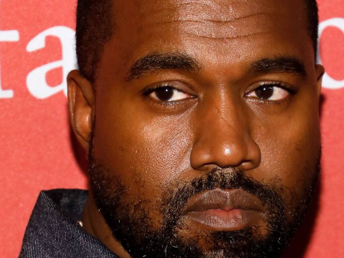 El rapero estadounidense, Kanye West, se disculpa por sus comentarios antisemitas