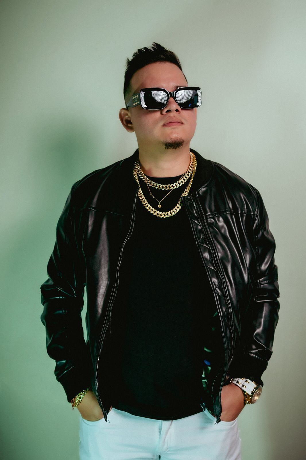 Jver Music presenta “Sigue Bailando”: Un himno festivo que celebra la esencia del Caribe