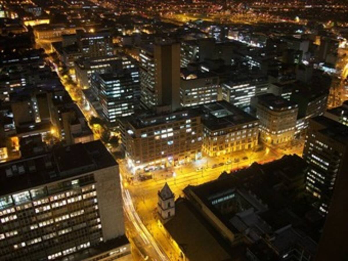 Si el Concejo no aprueba propuesta del Distrito, darían un golpe terrible a Bogotá: Petro