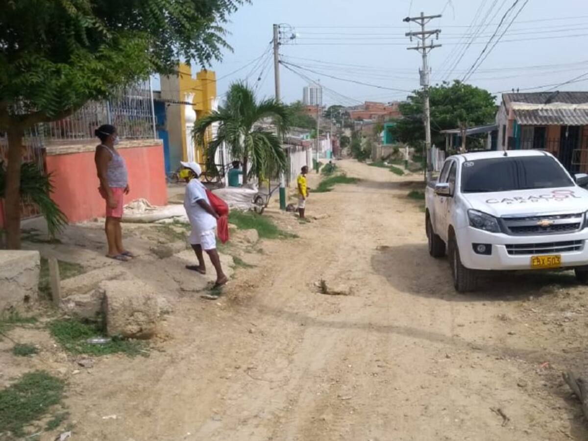 Familia pide ayuda en el barrio Nelson Mandela de Cartagena