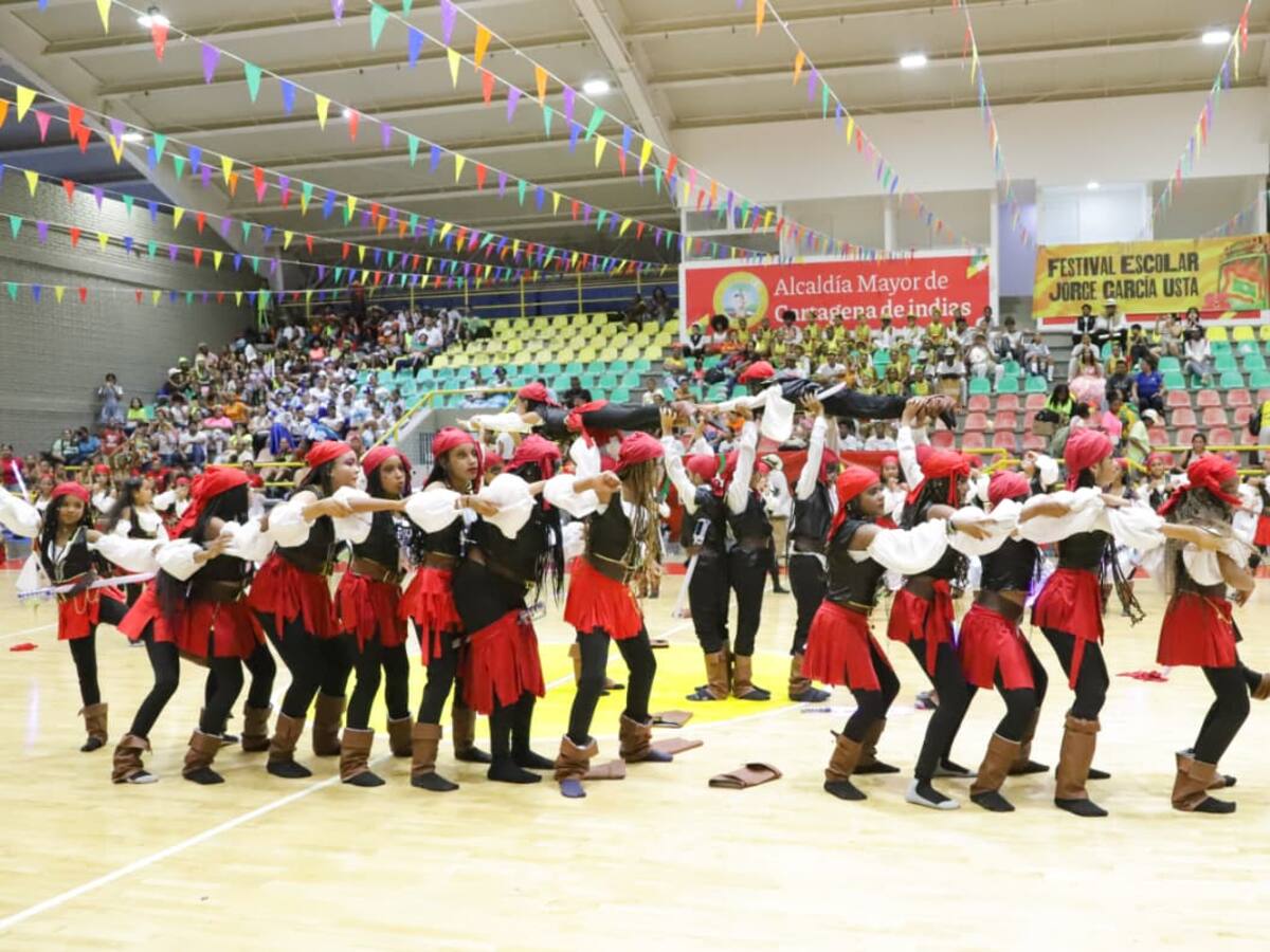 En Cartagena 84 grupos folclóricos participaron del Festival Escolar Jorge García Usta