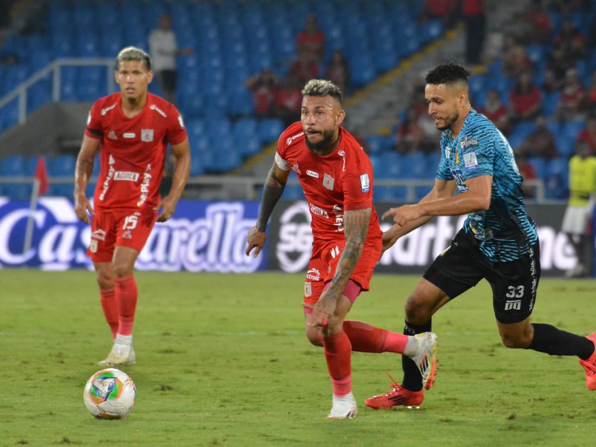 Cae el octavo técnico del fútbol colombiano en la temporada 2025