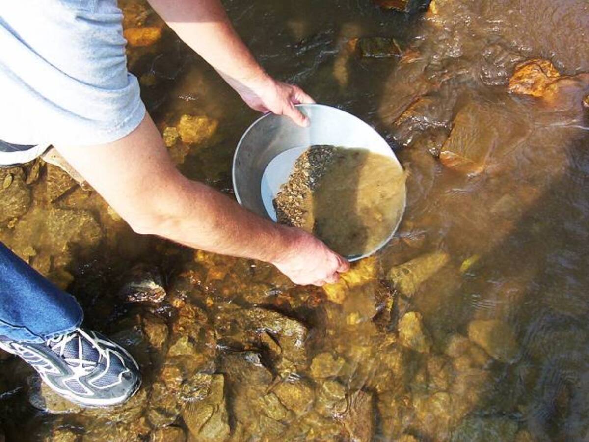 Muere joven en alud de tierra mientras extraía oro en Bucaramanga